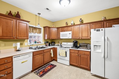 Priced to SELL! Lovely, well-maintained home in this desired - photo 11