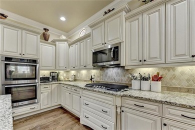 Welcome to this stunning town home, with an abundance of