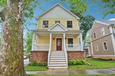 Lake Home For Sale in West Dundee, Illinois