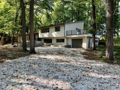 Lake Home For Sale in Urbana, Illinois