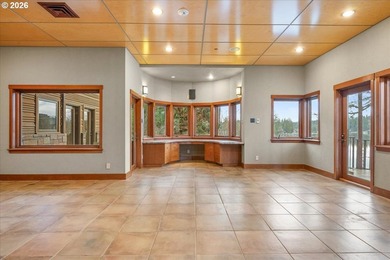 Exceptional opportunity to own a rare main-lake waterfront - photo 28