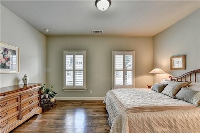 Welcome to this stunning town home, with an abundance of