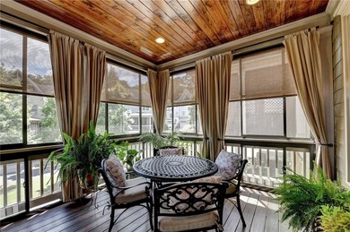 Welcome to this stunning town home, with an abundance of