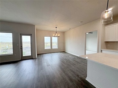 Welcome to 1414 Aegon, a beautifully appointed 3-bedroom - photo 8