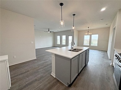 Welcome to 1414 Aegon, a beautifully appointed 3-bedroom - photo 10