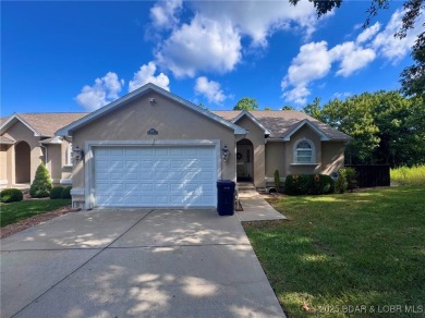 Lake of the Ozarks Townhome/Townhouse For Sale in Osage Beach Missouri