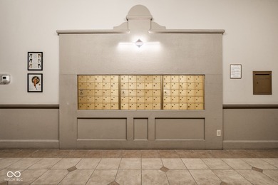 Experience urban living at its finest in this stylish 2-bedroom