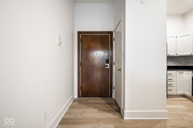 Experience urban living at its finest in this stylish 2-bedroom