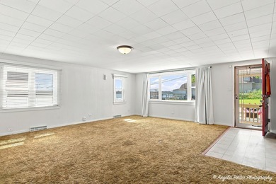 2 homes for the price of one. This listing is for 102 and 104 - photo 2