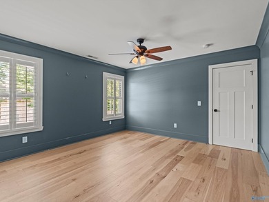 Stunning Sycamore Cove home inside Guntersville city limits - photo 19