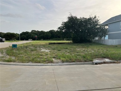 Property has access to a wonderful amenity package. HOA pool is - photo 1
