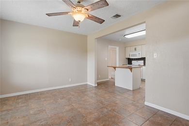 Welcome to your Ingleside on the Bay coastal cutie-painted a - photo 5