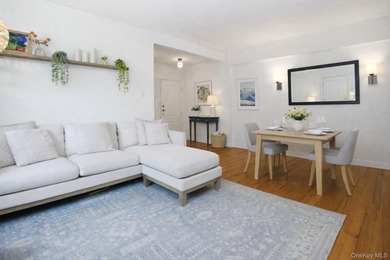 Bright and well-maintained first-floor unit in the desirable - photo 1
