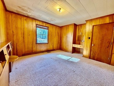 Panoramic views from this one-level Waterfront lake house on a 1 - photo 14