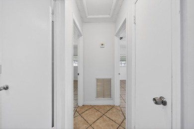 Income-producing duplex in a high-demand Oakland Park location - photo 14