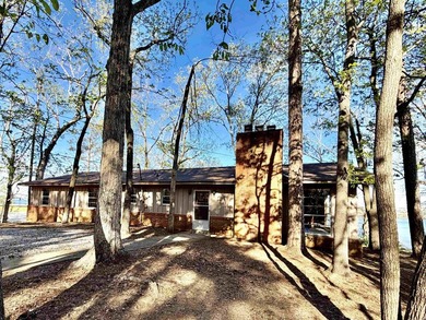 Panoramic views from this one-level Waterfront lake house on a 1 - photo 22
