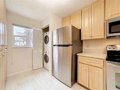 Under contract-accepting backup offers. Experience refined - photo 23