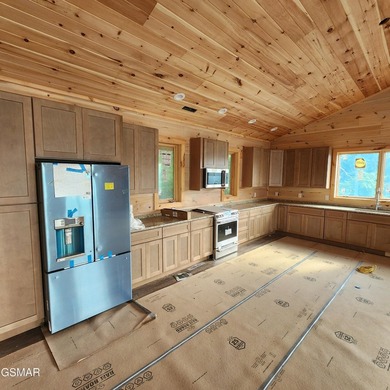 Experience modern lakeside living in this brand-new construction - photo 11