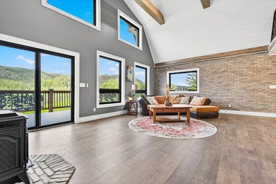 The Big Laramie Hideaway offers a rare combination of direct - photo 12