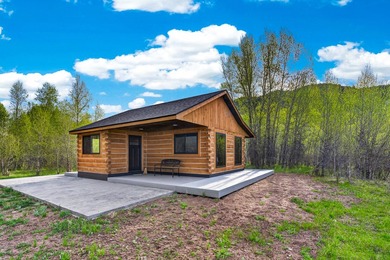 The Big Laramie Hideaway offers a rare combination of direct - photo 34