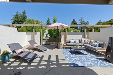 A beautifully updated reverse floor plan condo offering an - photo 44