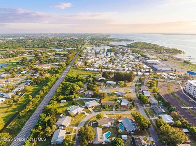 Location, location, location! This beautifully maintained - photo 4