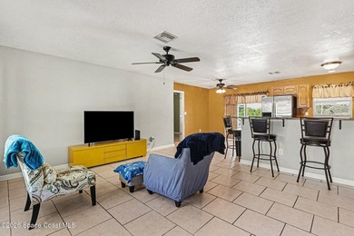 Location, location, location! This beautifully maintained - photo 7