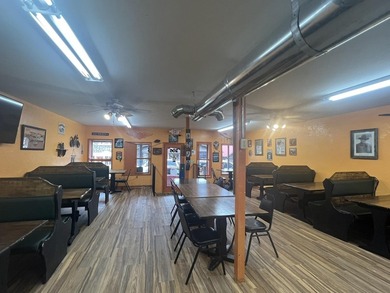 Hardy commercial building on Main St. with unlimited potential - photo 12