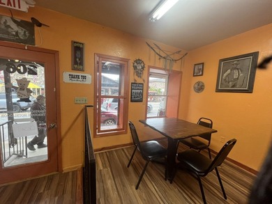 Hardy commercial building on Main St. with unlimited potential - photo 18