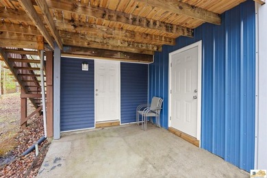 Lake House Retreat - Fully Furnished & Move-In Ready! Enjoy the - photo 19