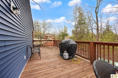 Lake House Retreat - Fully Furnished & Move-In Ready! Enjoy the - photo 25