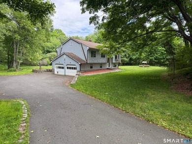 Welcome to this charming Raised Ranch nestled on a level - photo 3