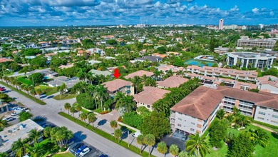 Just steps from the pristine beaches of Boca Raton and ideally - photo 46