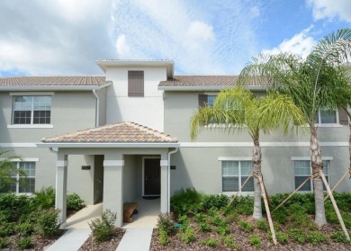 Lake Townhome/Townhouse For Sale in Kissimmee, Florida