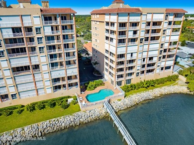 Wake up to breathtaking panoramic views of the Indian River from - photo 10