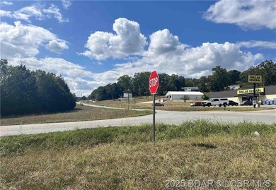 PRIME INVESTMENT OPPORTUNITY! These 14 acres offer an - photo 3