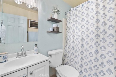 Beautiful move-in ready 2-bedroom, 2-bathroom first-floor condo - photo 13