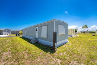 TURNKEY FURNISHED - Bring Your Offers! Enjoy affordable Florida - photo 15