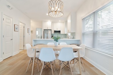 Turn-key, fully furnished coastal retreat in the highly - photo 17