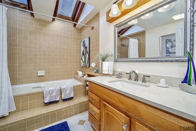 Nestled in the highly desirable Palm Harbor *Sailboat Country,* - photo 22