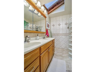 Nestled in the highly desirable Palm Harbor *Sailboat Country,* - photo 23