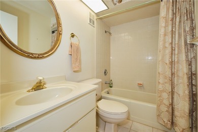 GROUND-FLOOR GOLF COURSE LIVING! Looking for the ultimate - photo 24