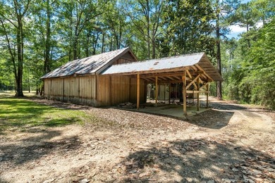 Location location location!!! Charming 4BR/2BA country home - photo 30