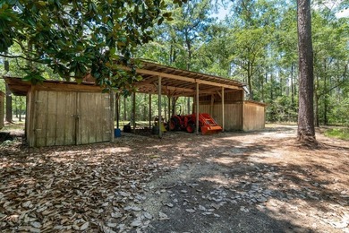 Location location location!!! Charming 4BR/2BA country home - photo 31