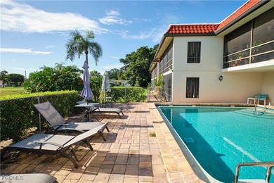 GROUND-FLOOR GOLF COURSE LIVING! Looking for the ultimate - photo 32