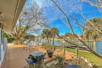 Nestled in the highly desirable Palm Harbor *Sailboat Country,* - photo 33