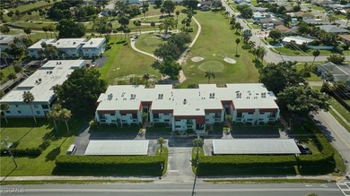 GROUND-FLOOR GOLF COURSE LIVING! Looking for the ultimate - photo 37
