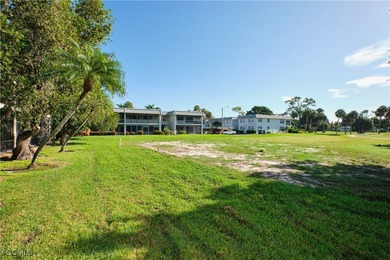 GROUND-FLOOR GOLF COURSE LIVING! Looking for the ultimate - photo 38