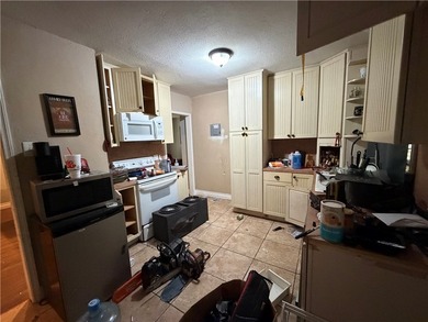 1337 Cambridge offers an excellent opportunity for investors - photo 7