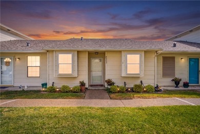 Welcome to The Mansions! This charming 2 bedroom, 2 full - photo 1